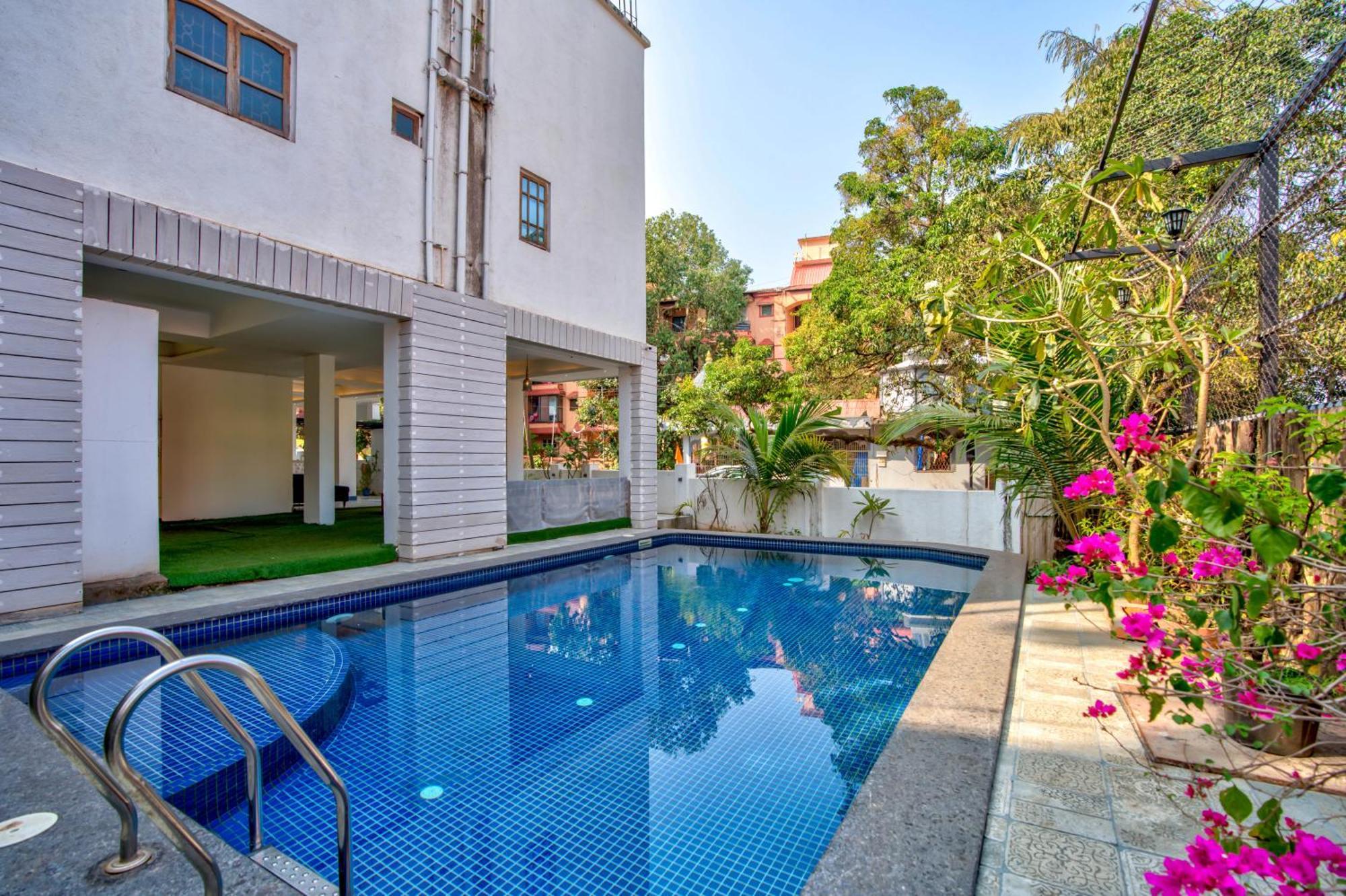 Hotel Pajaros Blu Calangute Luaran gambar